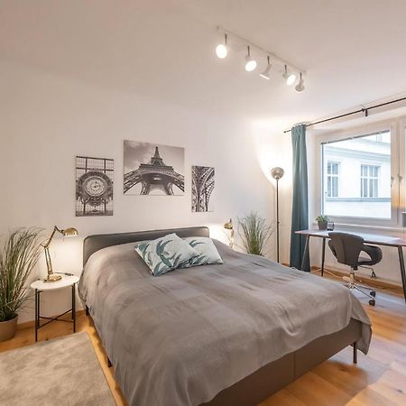 Modern City Center Apartment Wien Exteriör bild