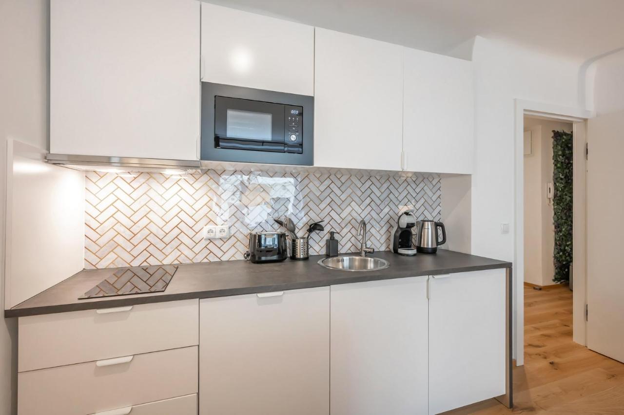 Modern City Center Apartment Wien Exteriör bild