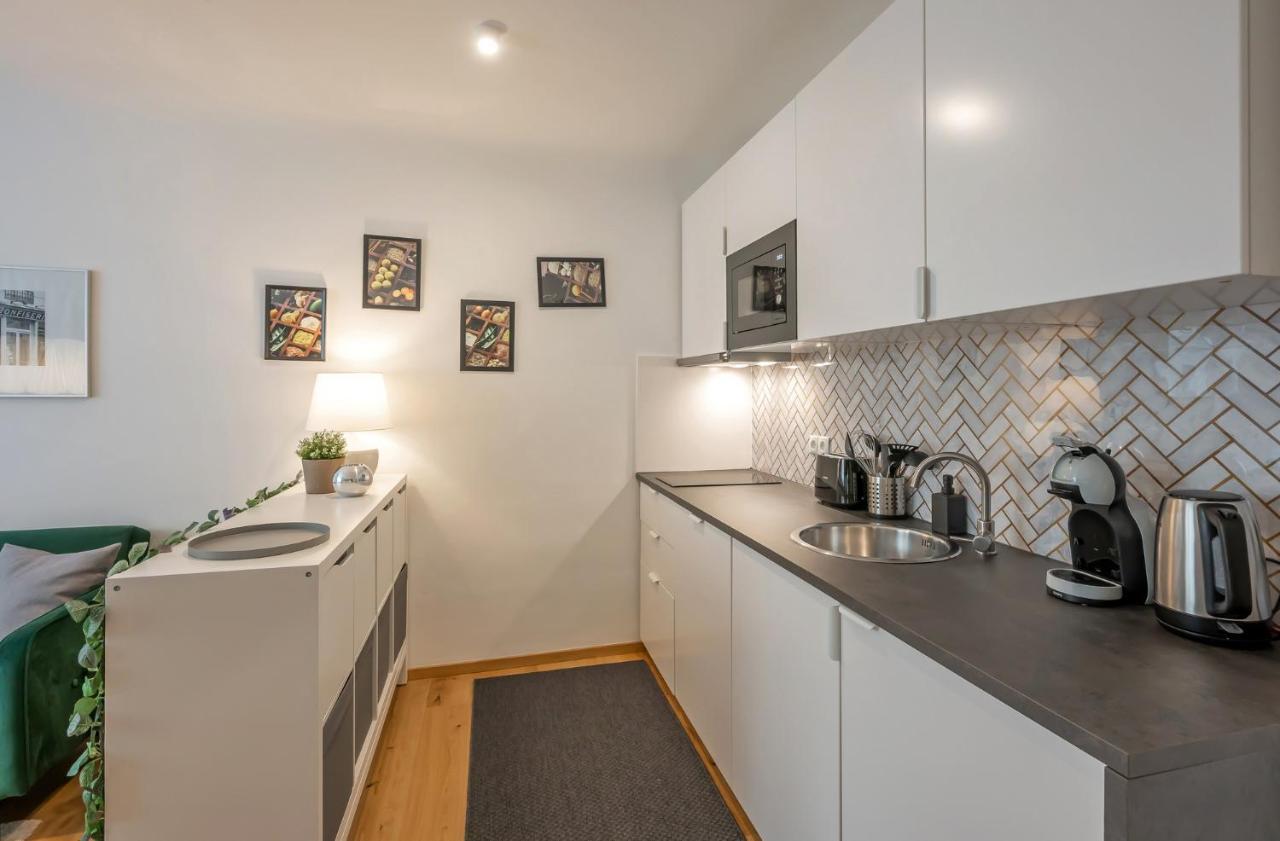 Modern City Center Apartment Wien Exteriör bild